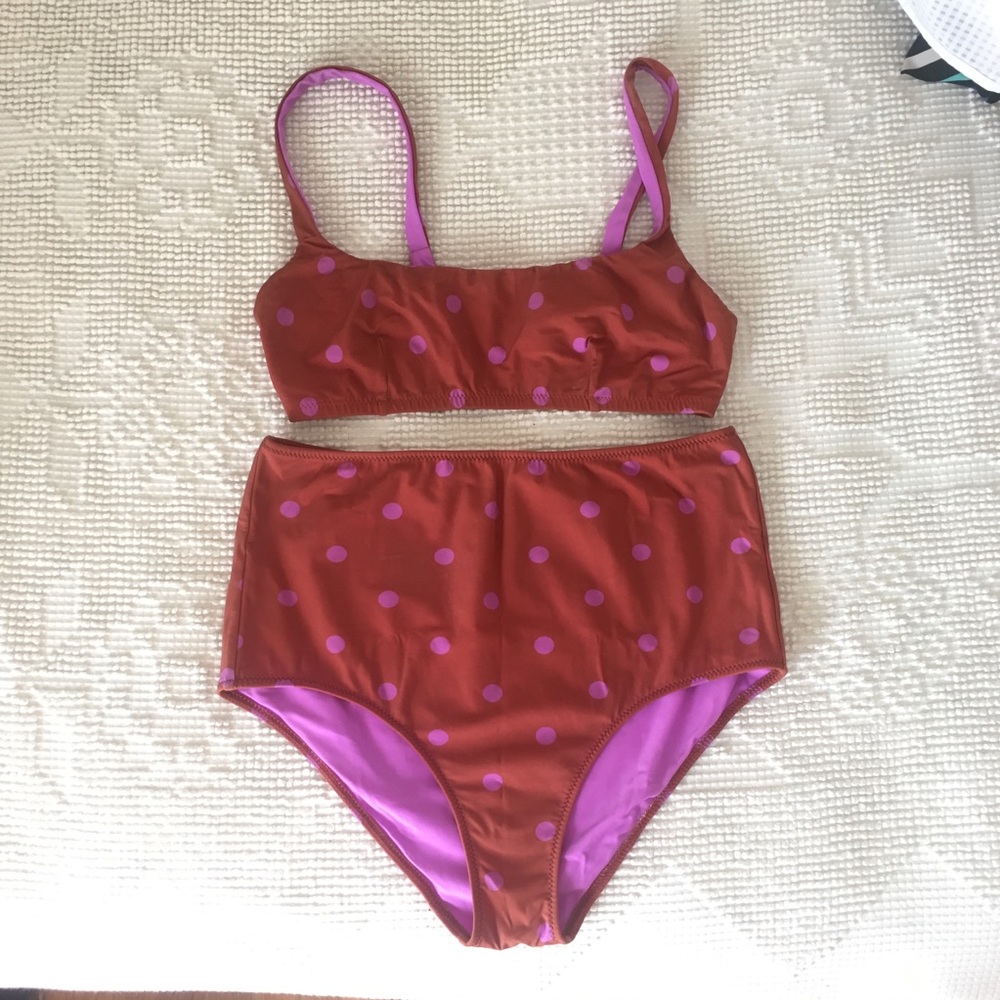 Araks - Bikini Top & Bottom in Terra Dot